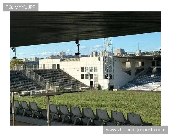 法甲各球队主场球场名称及英文原名汇总